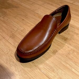 Johnston & Murphy Loafers Men’s size 9.5.